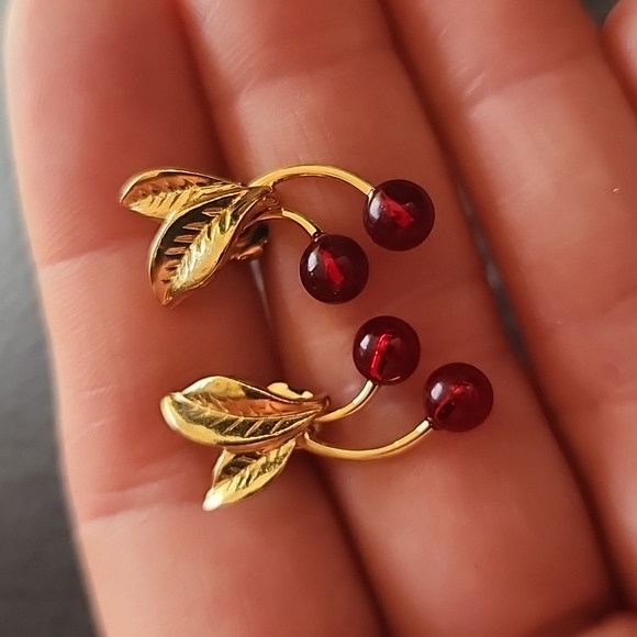 VTG earrings - Picture 2 of 7